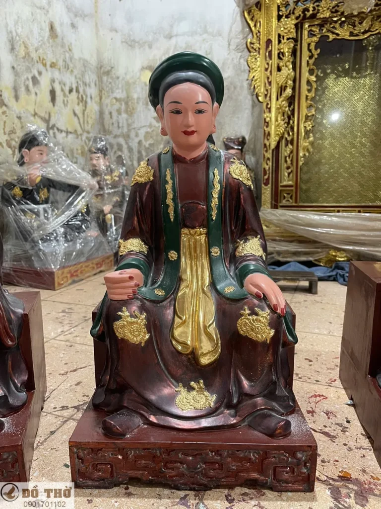 Tượng Tứ Phủ đầy đủ