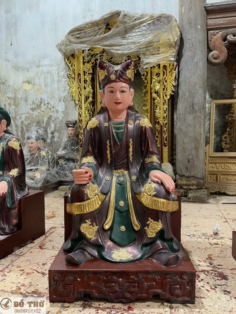 Tượng Tứ Phủ đầy đủ