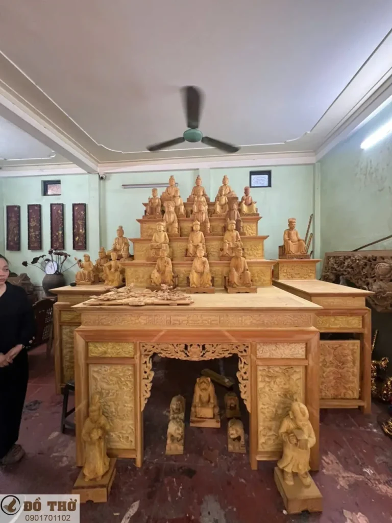 Tượng Tứ Phủ đầy đủ