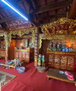 Đền Thờ Đức Ông Trượng ở Bản Áng, Mộc Châu