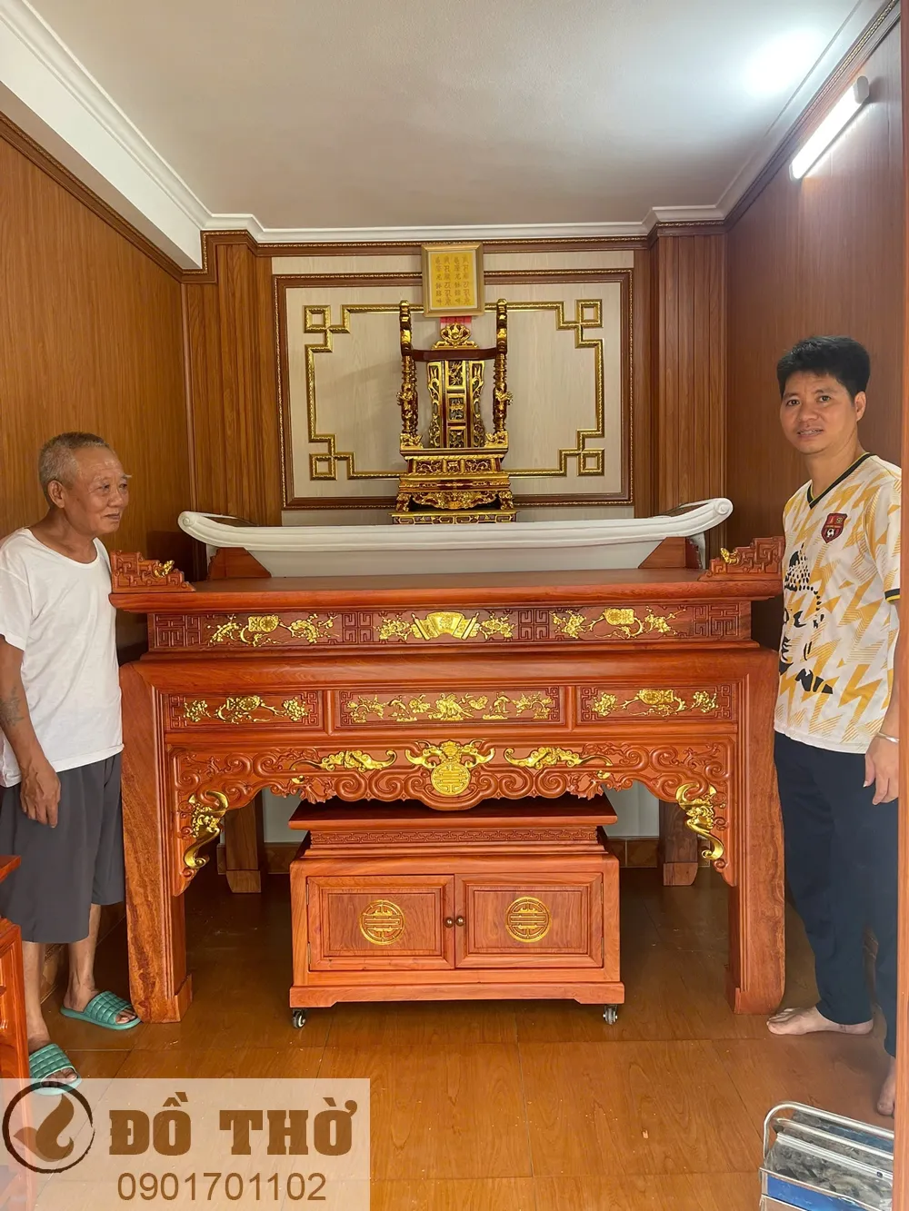 Thi công phòng thờ tư gia nhà anh Nam ở xóm Thị, Yên Nghĩa, Hà Nội