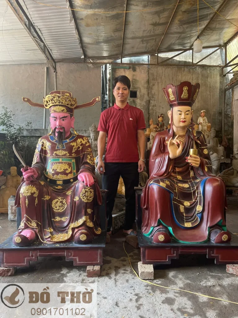 Tượng thờ Tứ Phủ của cơ sở sản xuất Đồ Thờ Cúng Tâm Linh tại làng nghề Sơn Đồng