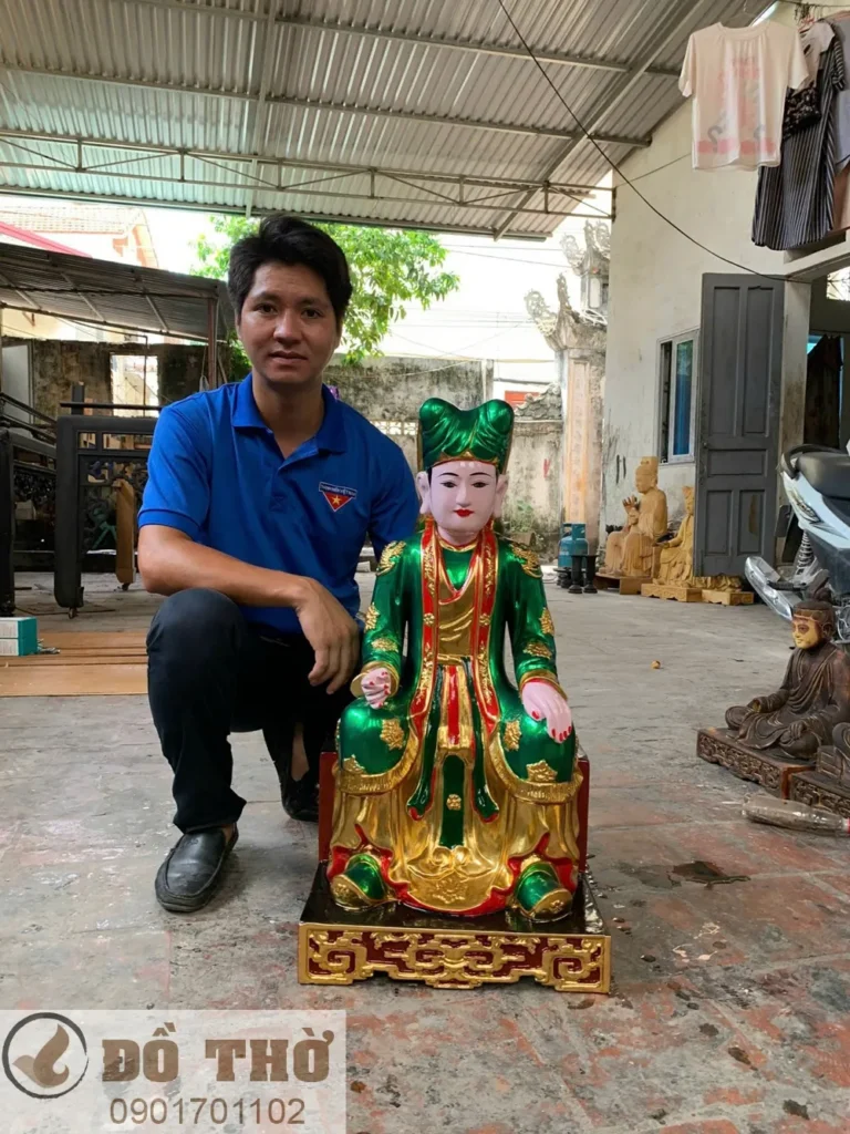 Tượng thờ Tứ Phủ của cơ sở sản xuất Đồ Thờ Cúng Tâm Linh tại làng nghề Sơn Đồng