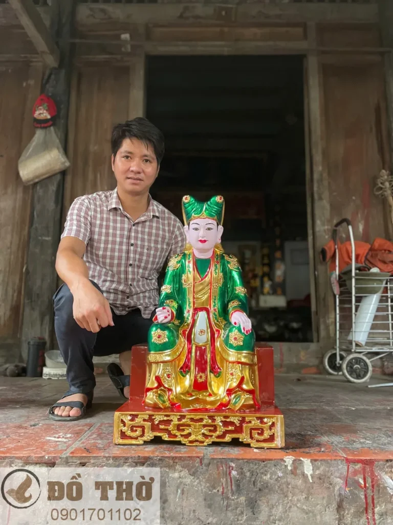 Tượng thờ Tứ Phủ của cơ sở sản xuất Đồ Thờ Cúng Tâm Linh tại làng nghề Sơn Đồng